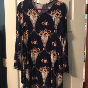 Bull head print dress with pockets